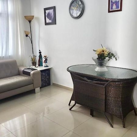 Apartamento Na Praia Do Forte Кабо Фрио Екстериор снимка