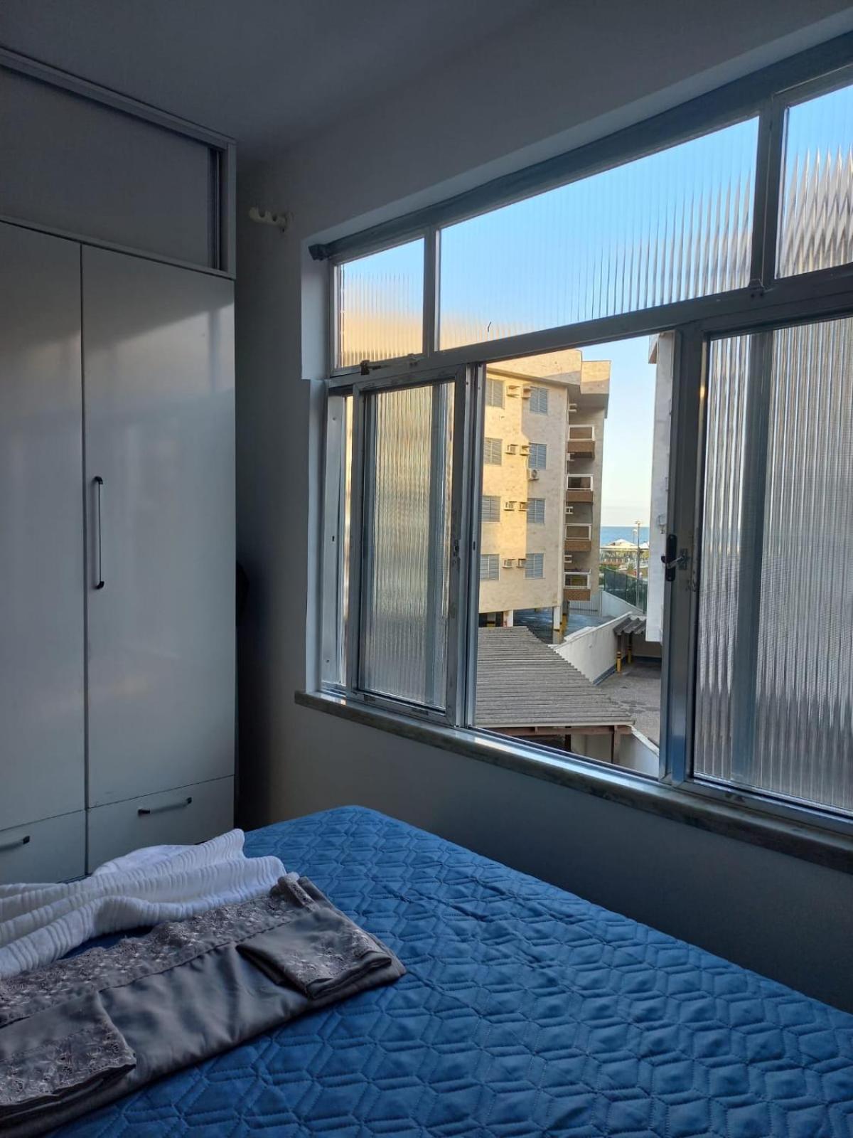 Apartamento Na Praia Do Forte Кабо Фрио Екстериор снимка