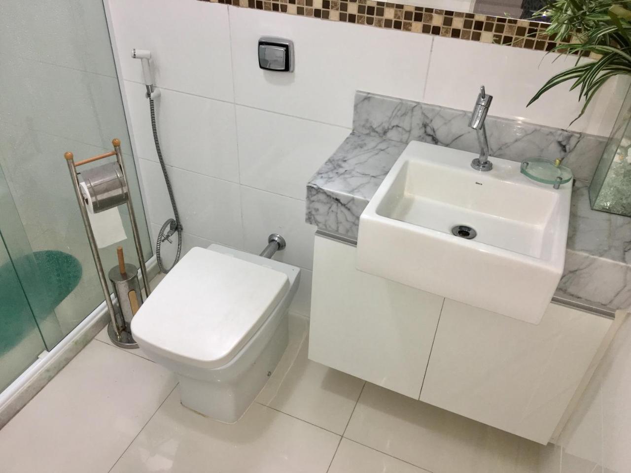 Apartamento Na Praia Do Forte Кабо Фрио Екстериор снимка